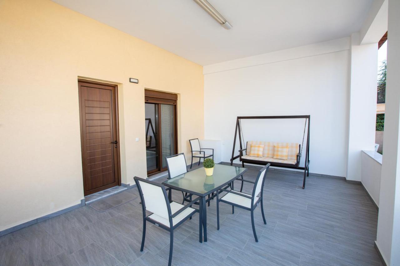 Modern Lake View Apartment Janina Zewnętrze zdjęcie