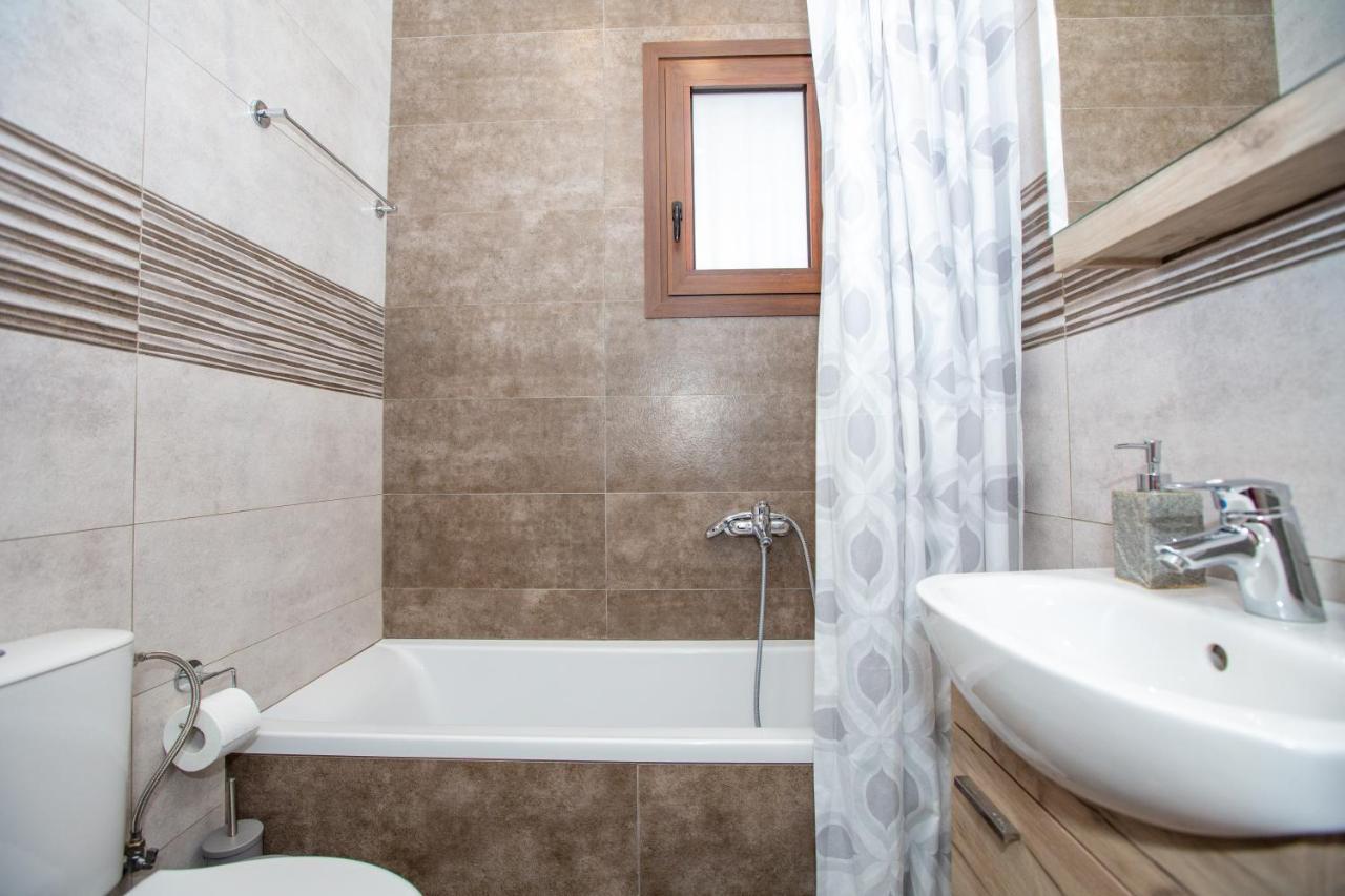 Modern Lake View Apartment Janina Zewnętrze zdjęcie